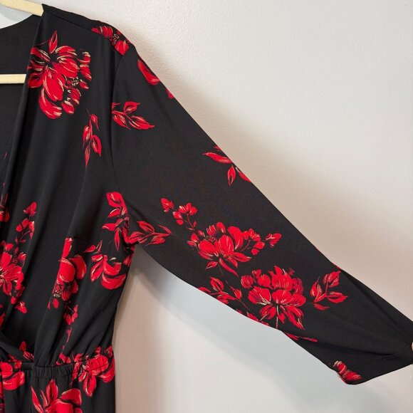 Lane Bryant Women's 14/16 Floral Print Wrap Dress Black & Red - Picture 5 of 8